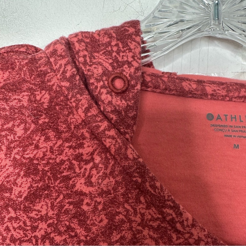 ATHLETA | Sundown Alliance Hoodie Sweatshirt in Red Rustic Floral Top Sz. Medium - Picture 5 of 6